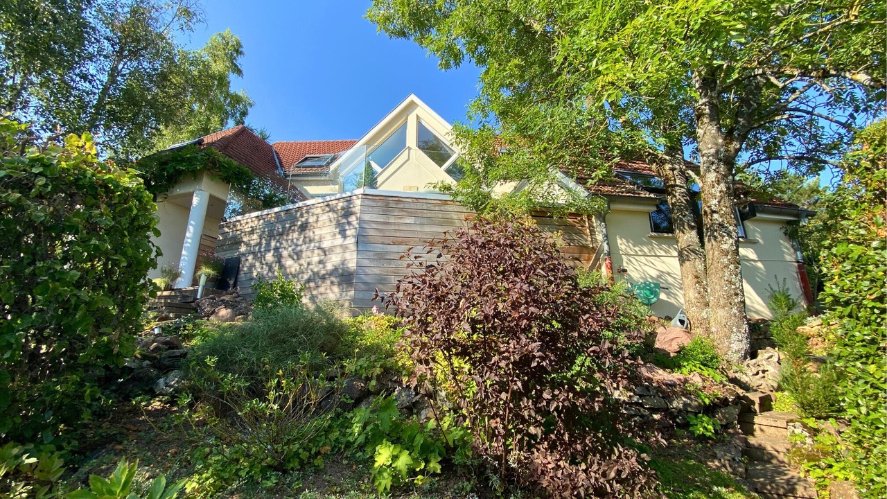 Photo of Outdoor in Barr