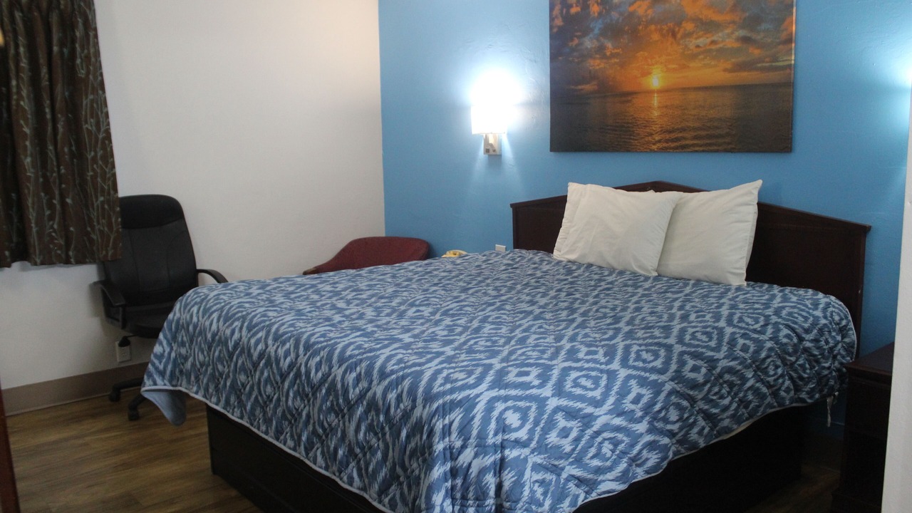 Photo of Bedroom in Warrenton