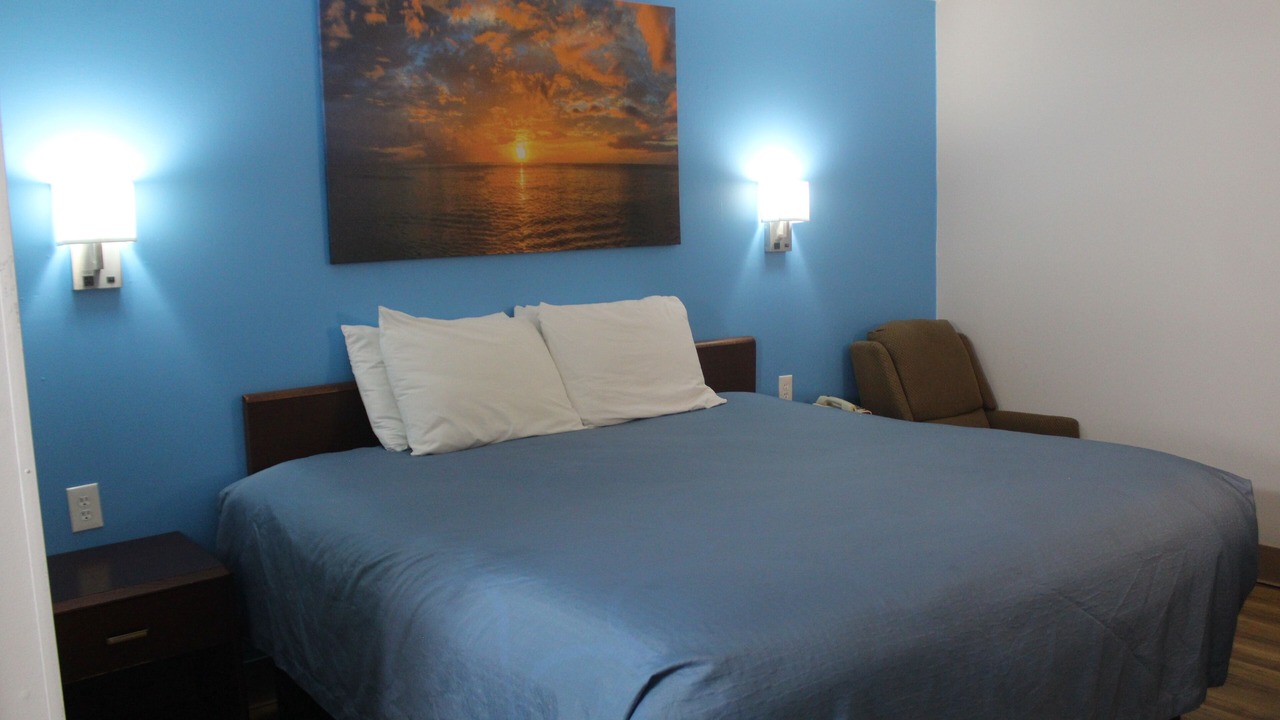 Photo of Bedroom in Warrenton