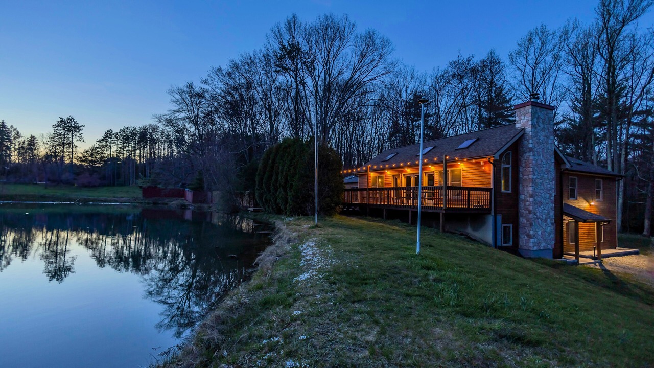 Photo of Others in Jonas