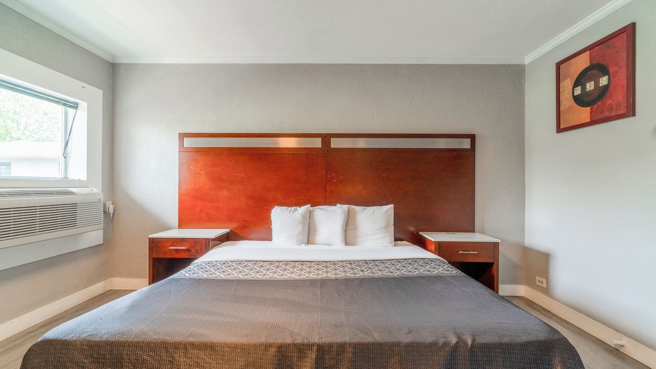 Photo of Bedroom in West San Antonio