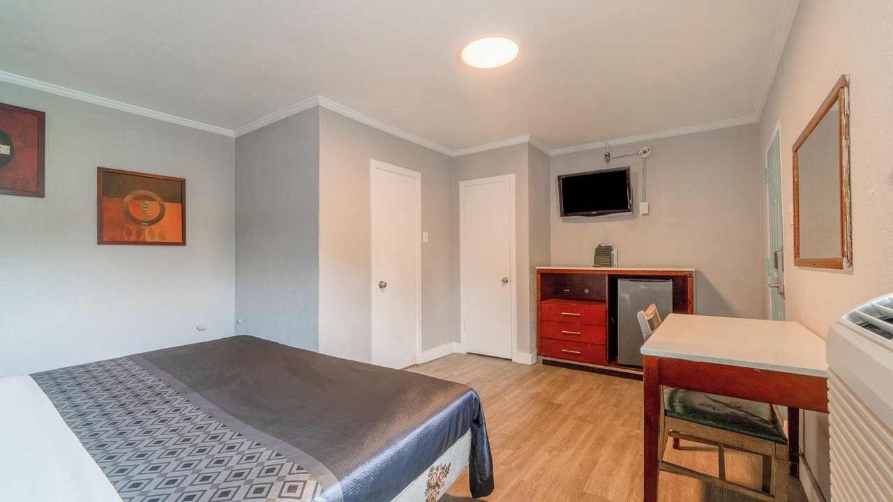 Photo of Bedroom in West San Antonio