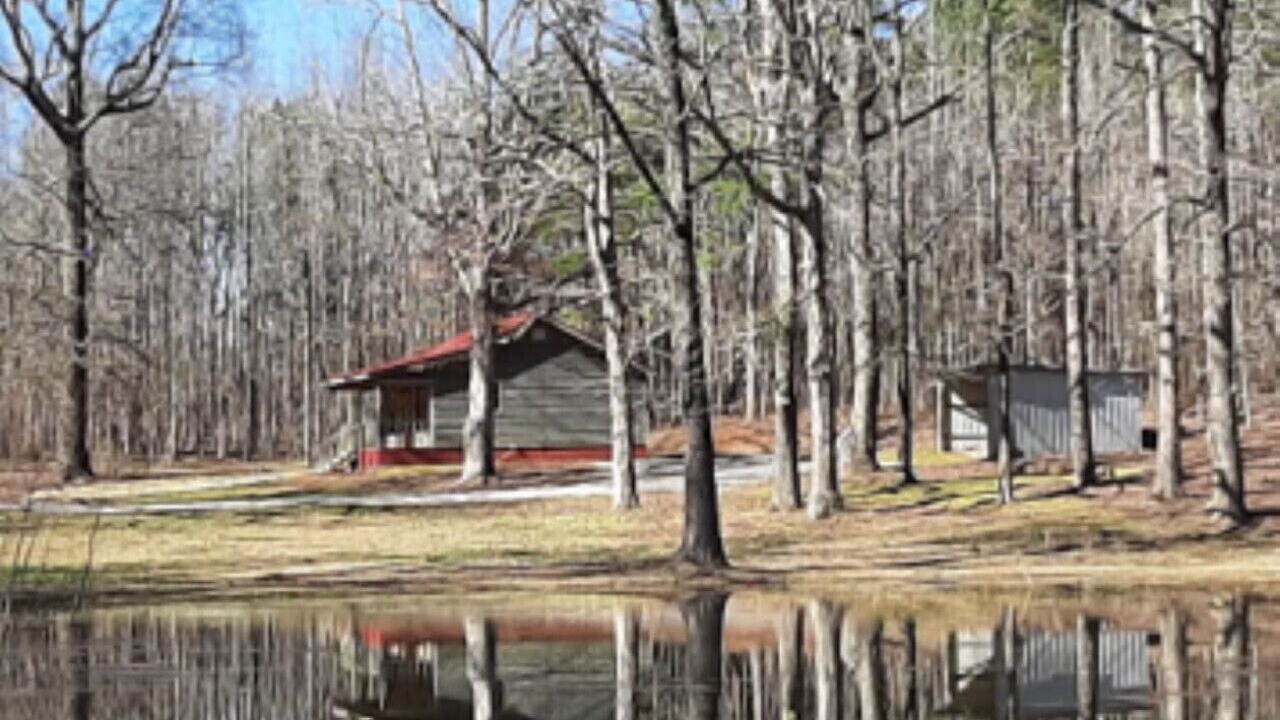 Photo of Outdoor in Moulton