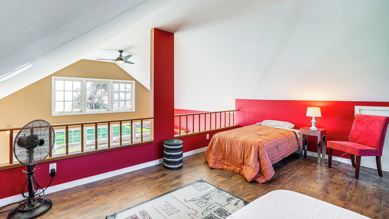 Photo of Others in Marietta-Alderwood