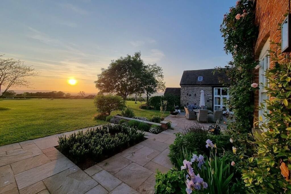Photo of Patio Balcony in Tenbury Wells