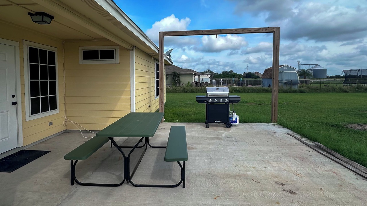 Photo of Outdoor in Orange Grove