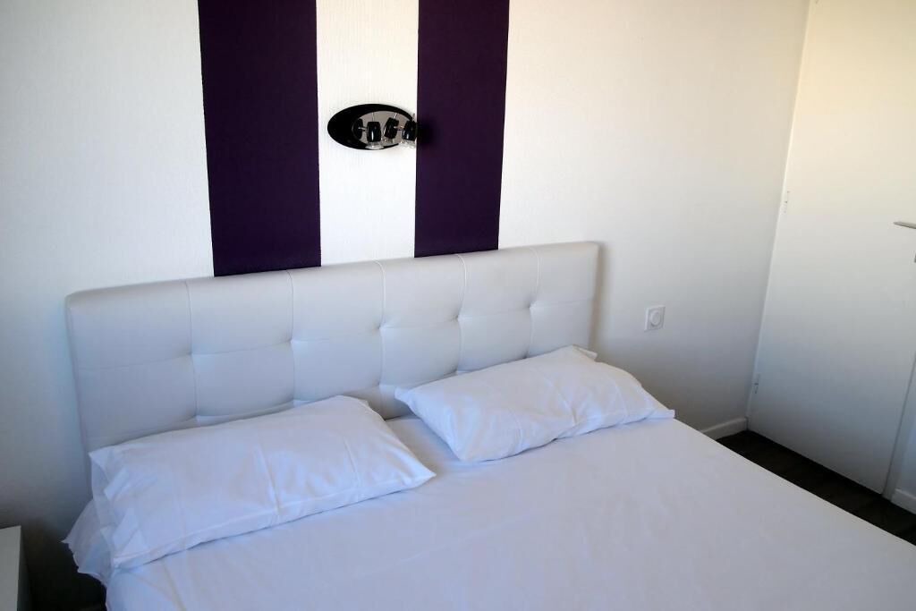 Photo of Others in Sene