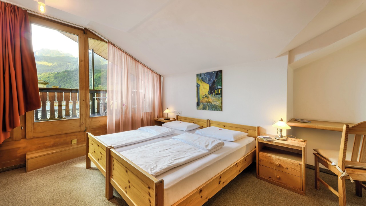 Photo of Bedroom in Poschiavo