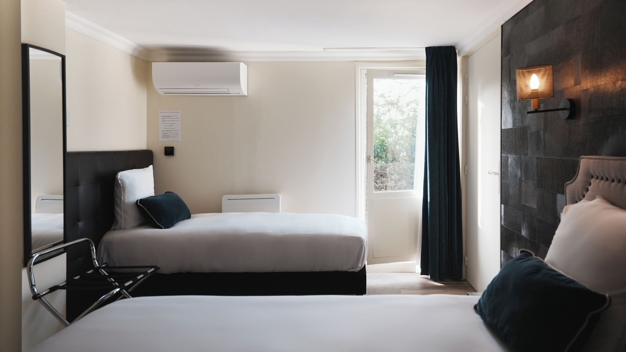 Photo of Bedroom in Morangis