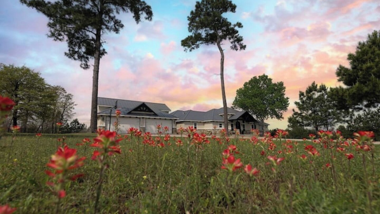 Photo of Outdoor in Circle D-KC Estates