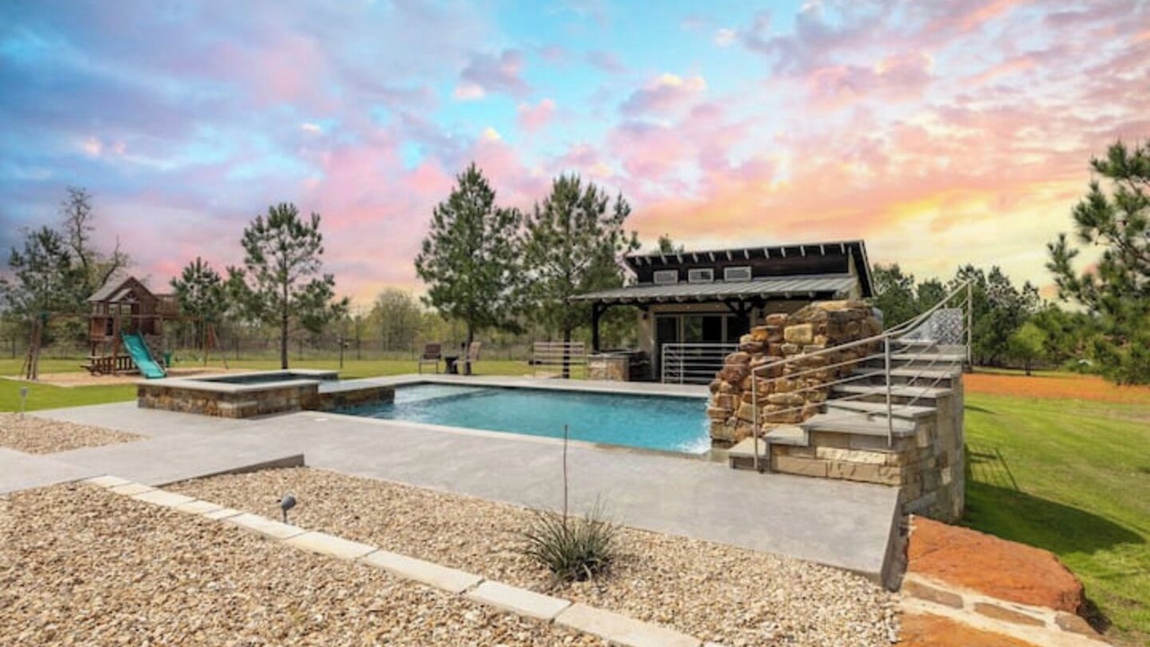 Photo of Outdoor in Circle D-KC Estates