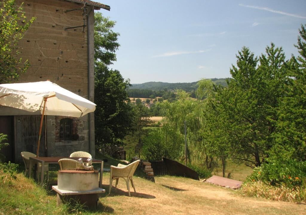 Photo of Others in Ambert