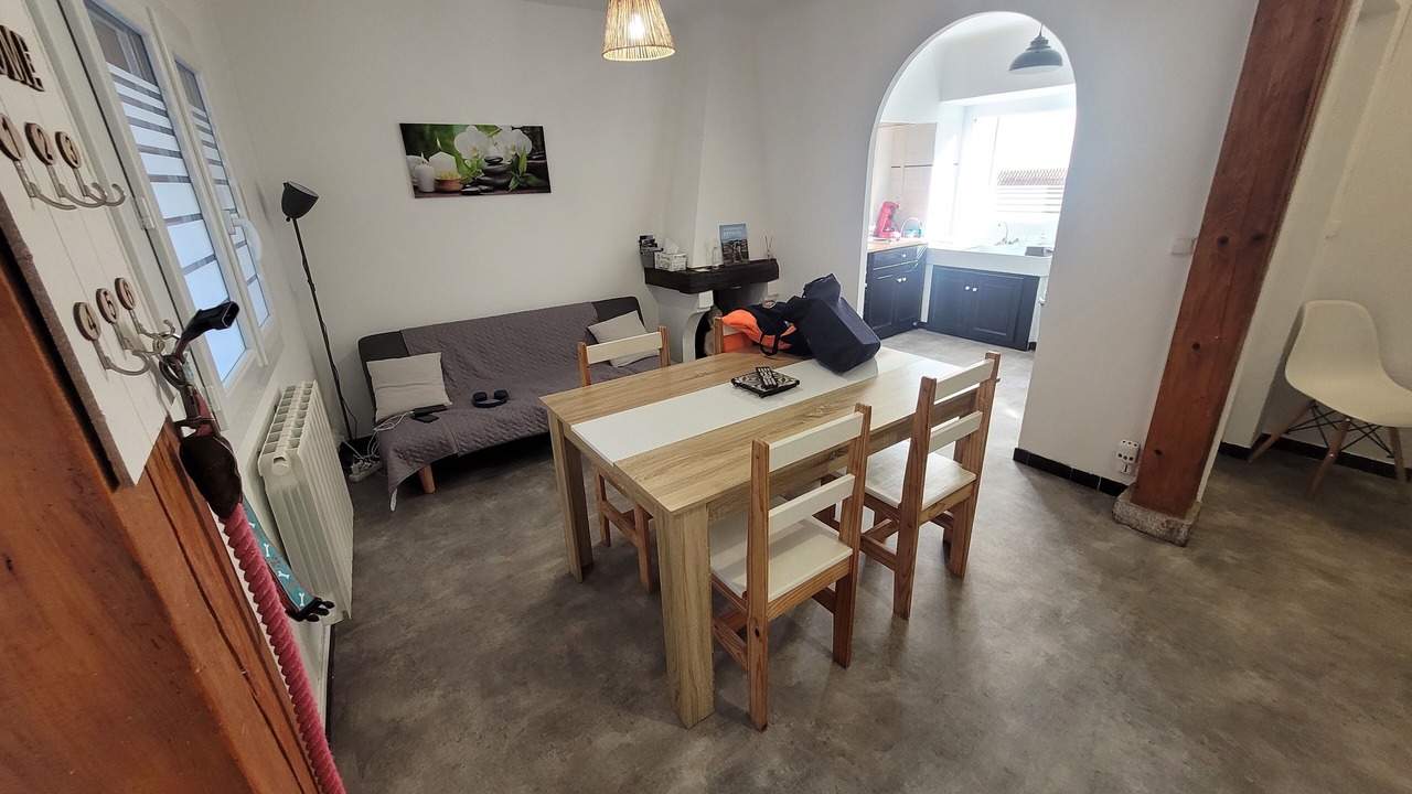 Photo of Others in Clarac