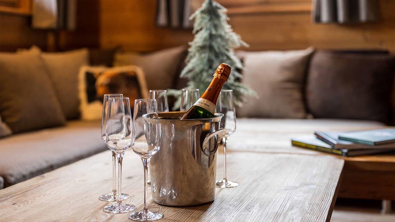 Photo of Others in Cognet