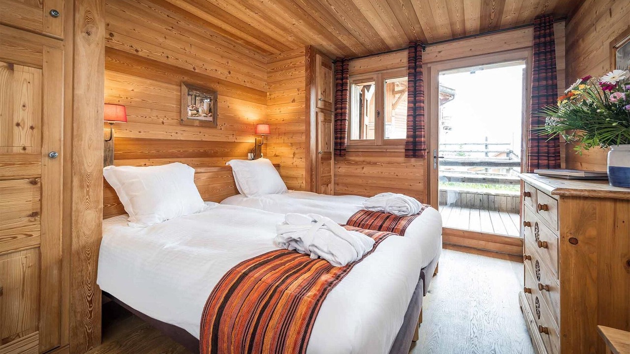 Photo of Others in Cognet