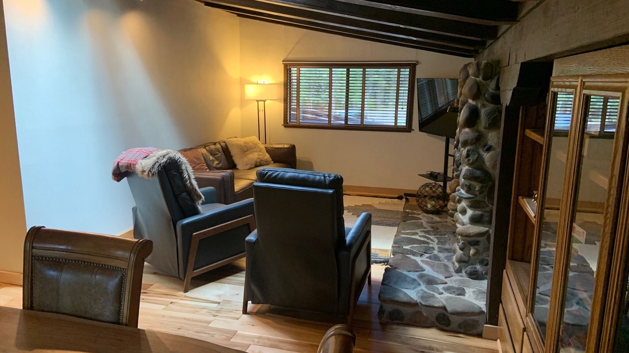 Photo of Livingroom in Carnelian Bay