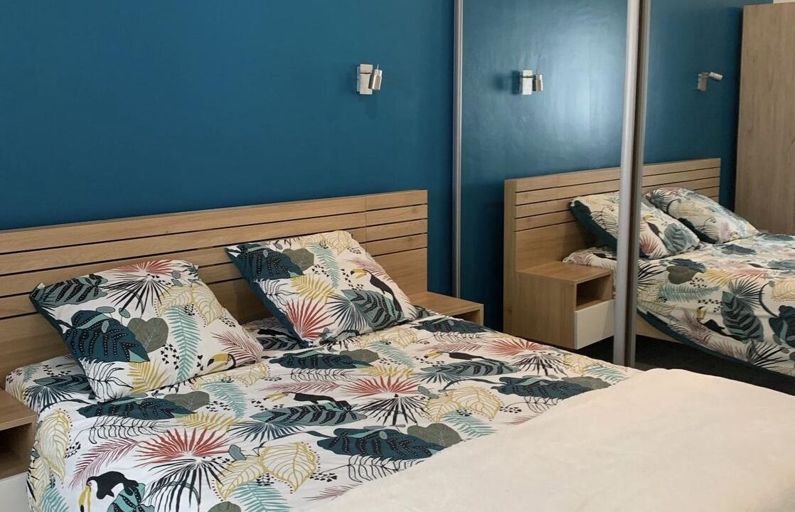 Photo of Others in Charron