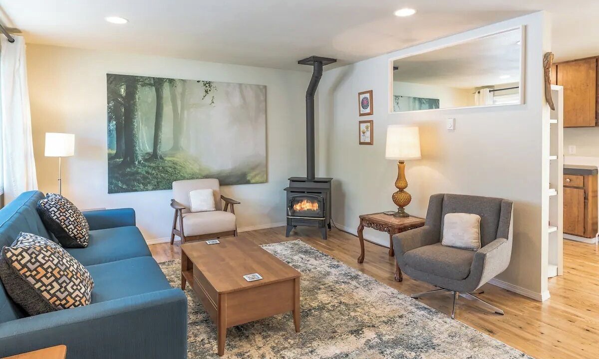 Photo of Livingroom in Larkspur