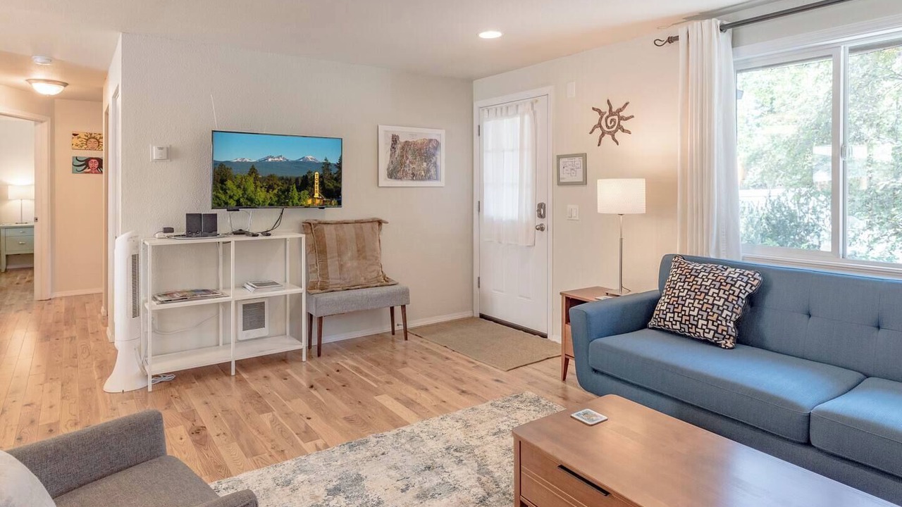 Photo of Livingroom in Larkspur