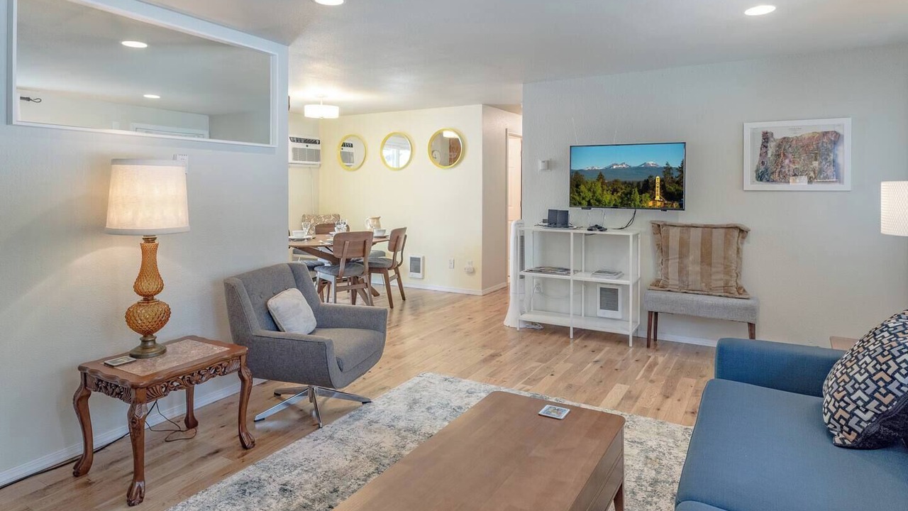 Photo of Livingroom in Larkspur