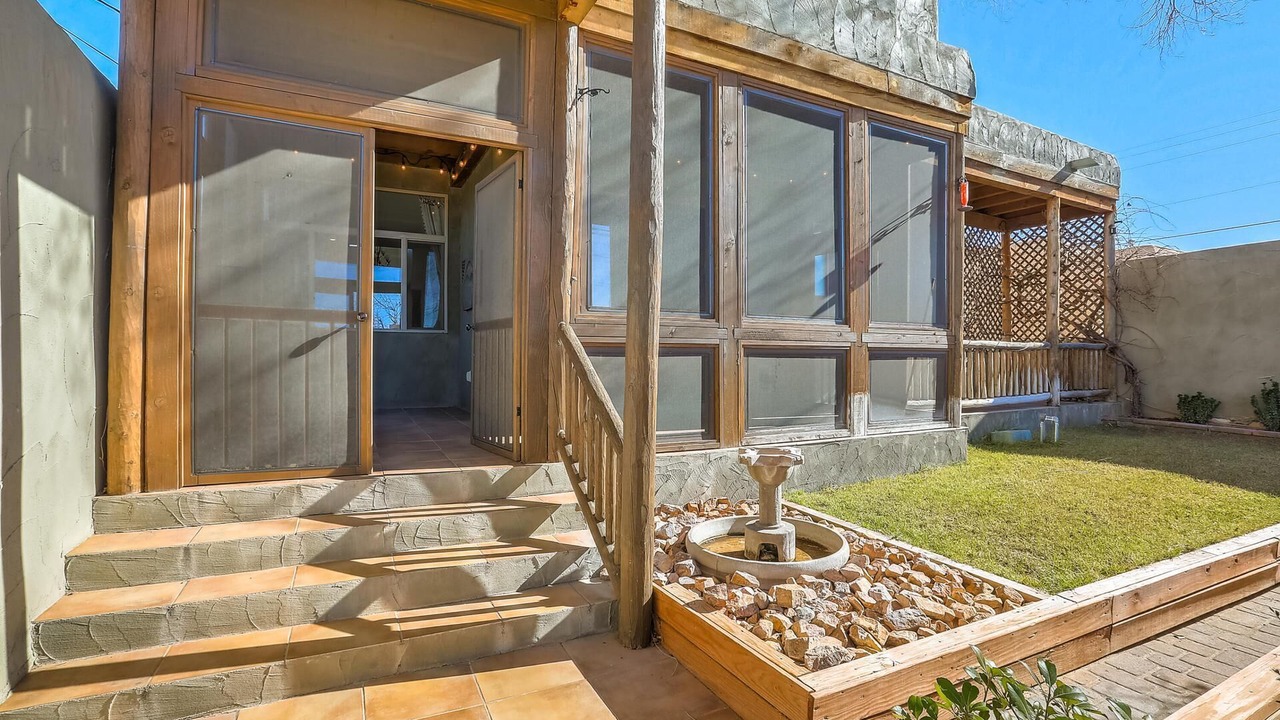 Photo of Patio Balcony in Victory Hills
