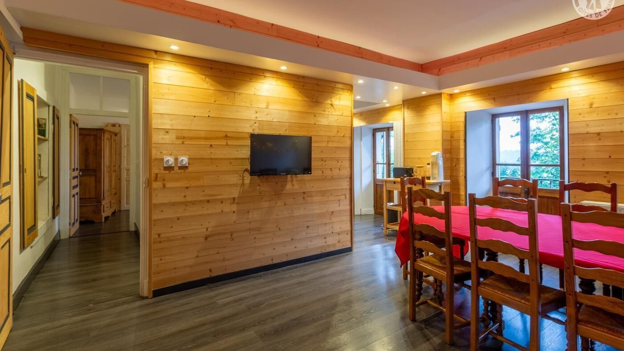 Photo of Others in Francin