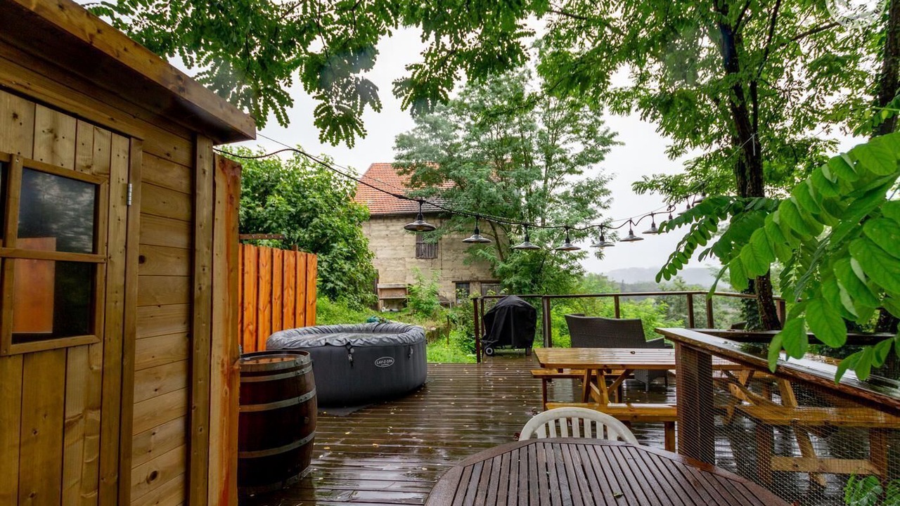 Photo of Patio Balcony in Francin