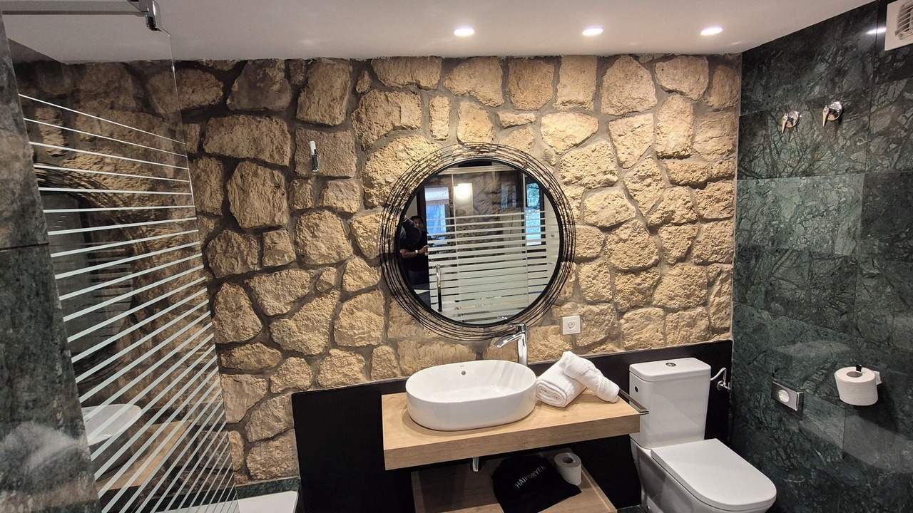 Photo of Bathroom in La Muela