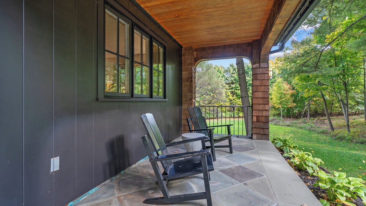 Photo of Patio Balcony in Grand Isle