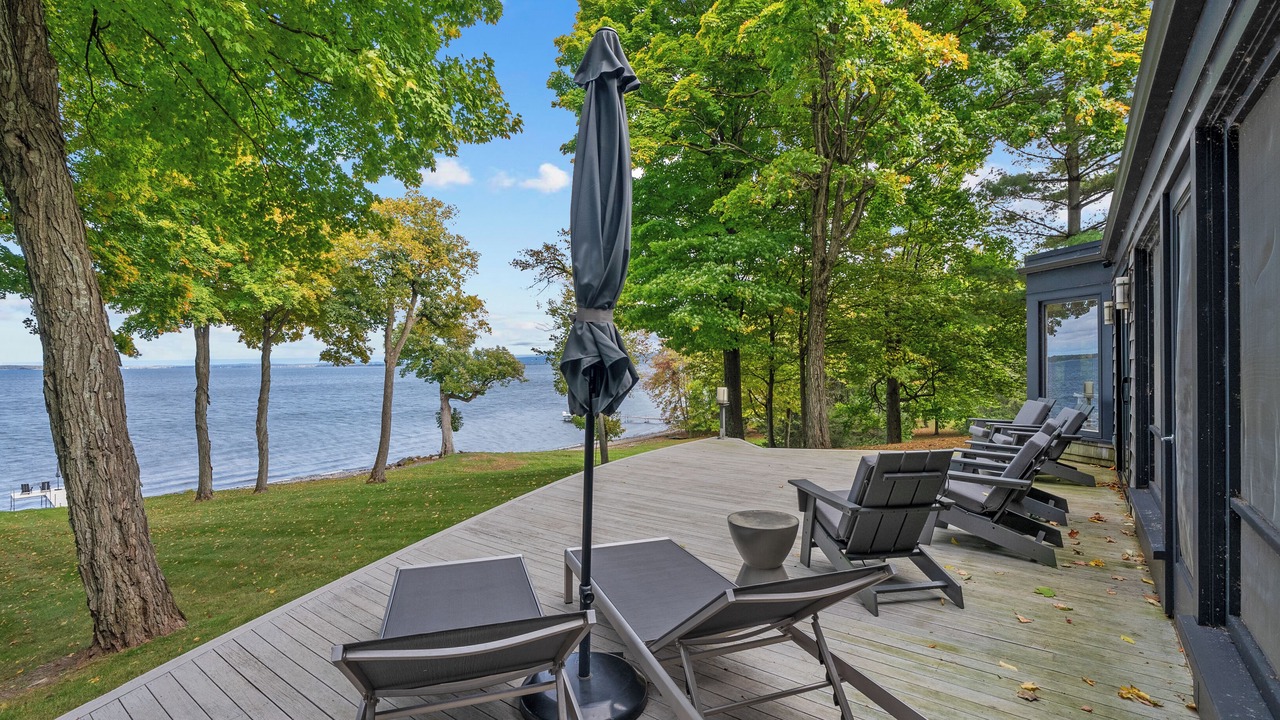 Photo of Patio Balcony in Grand Isle