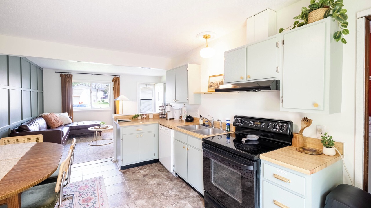 Photo of Kitchen in Champaign