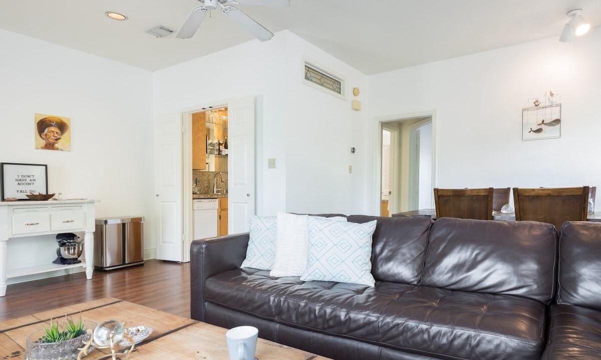 Photo of Livingroom in Hyde Park