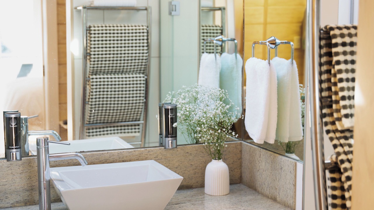 Photo of Bathroom in Coopers Beach