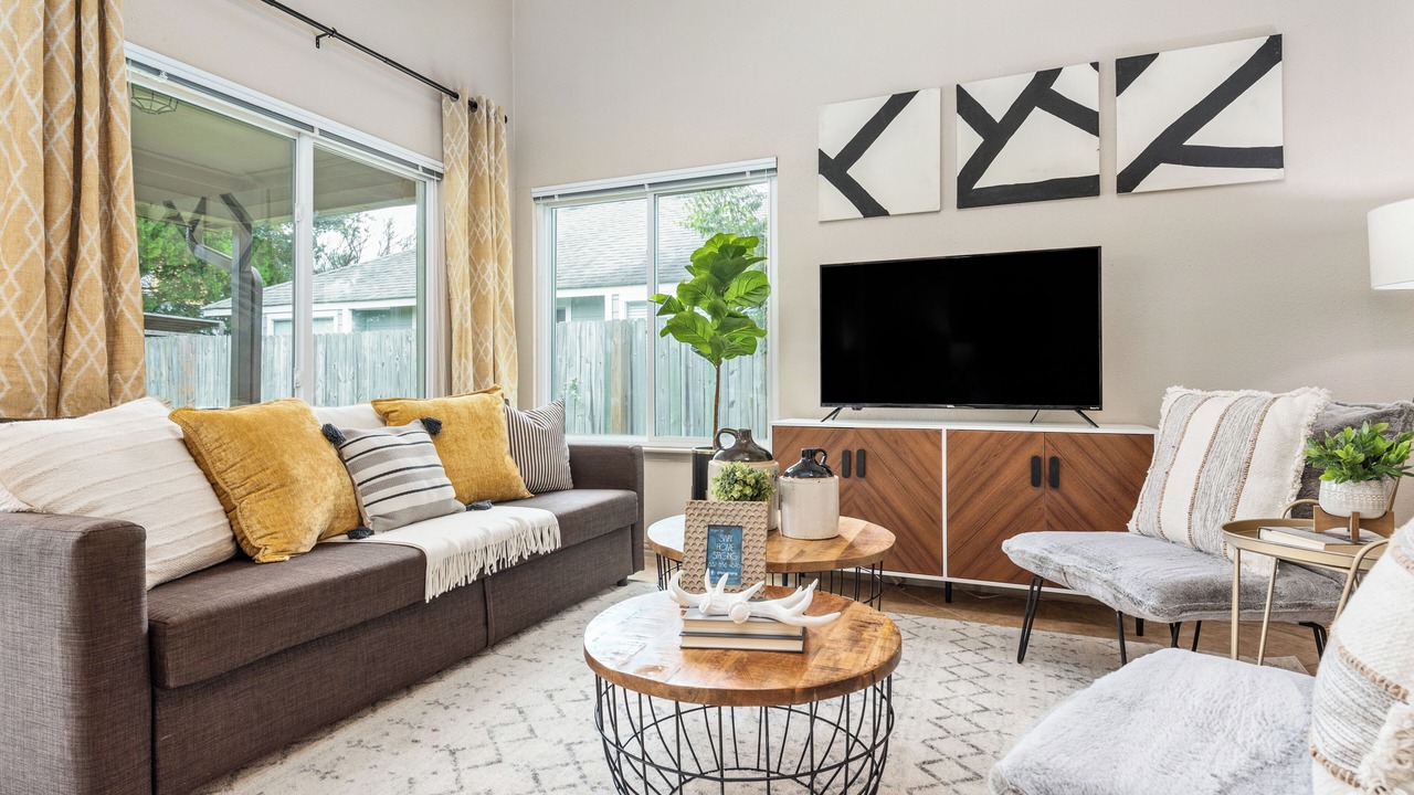 Photo of Livingroom in Barker
