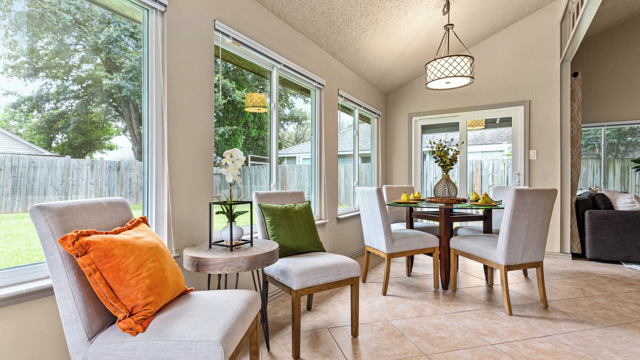 Photo of Livingroom in Barker
