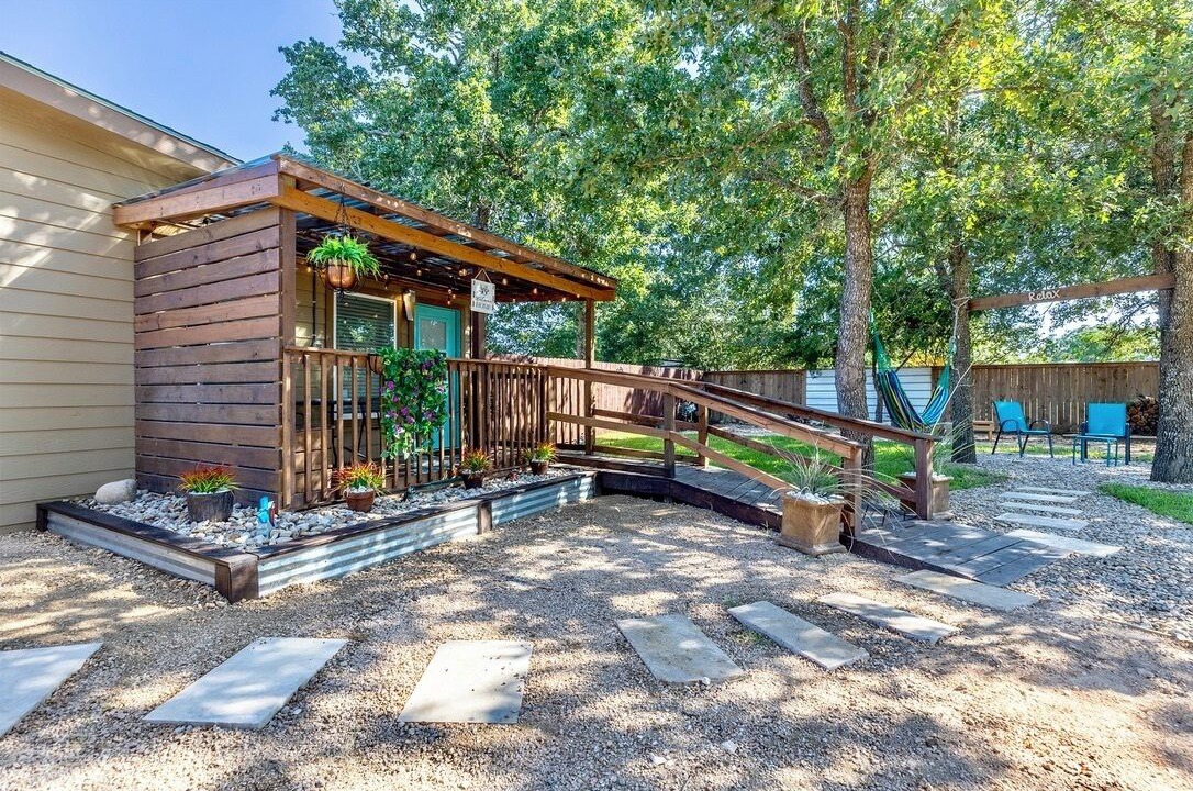 Photo of Outdoor in Garfield
