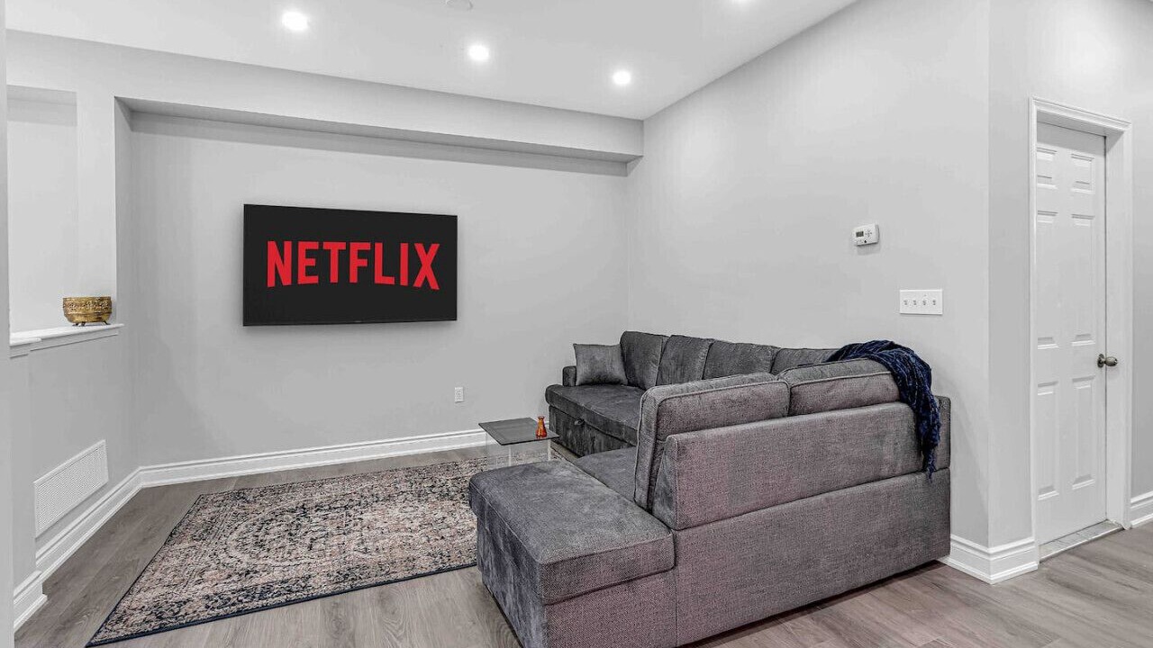 Photo of Livingroom in Brampton