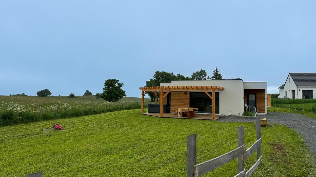 Photo of Outdoor in Vernines