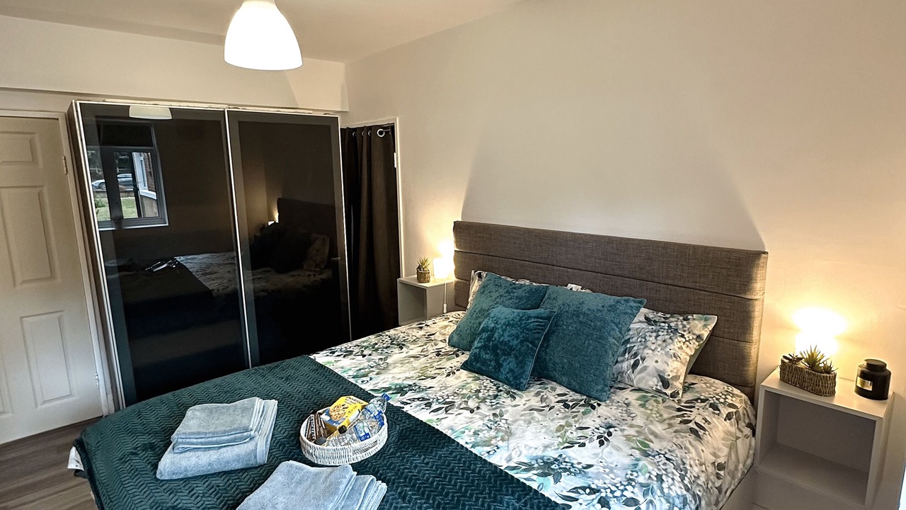 Photo of Others in Ladywell