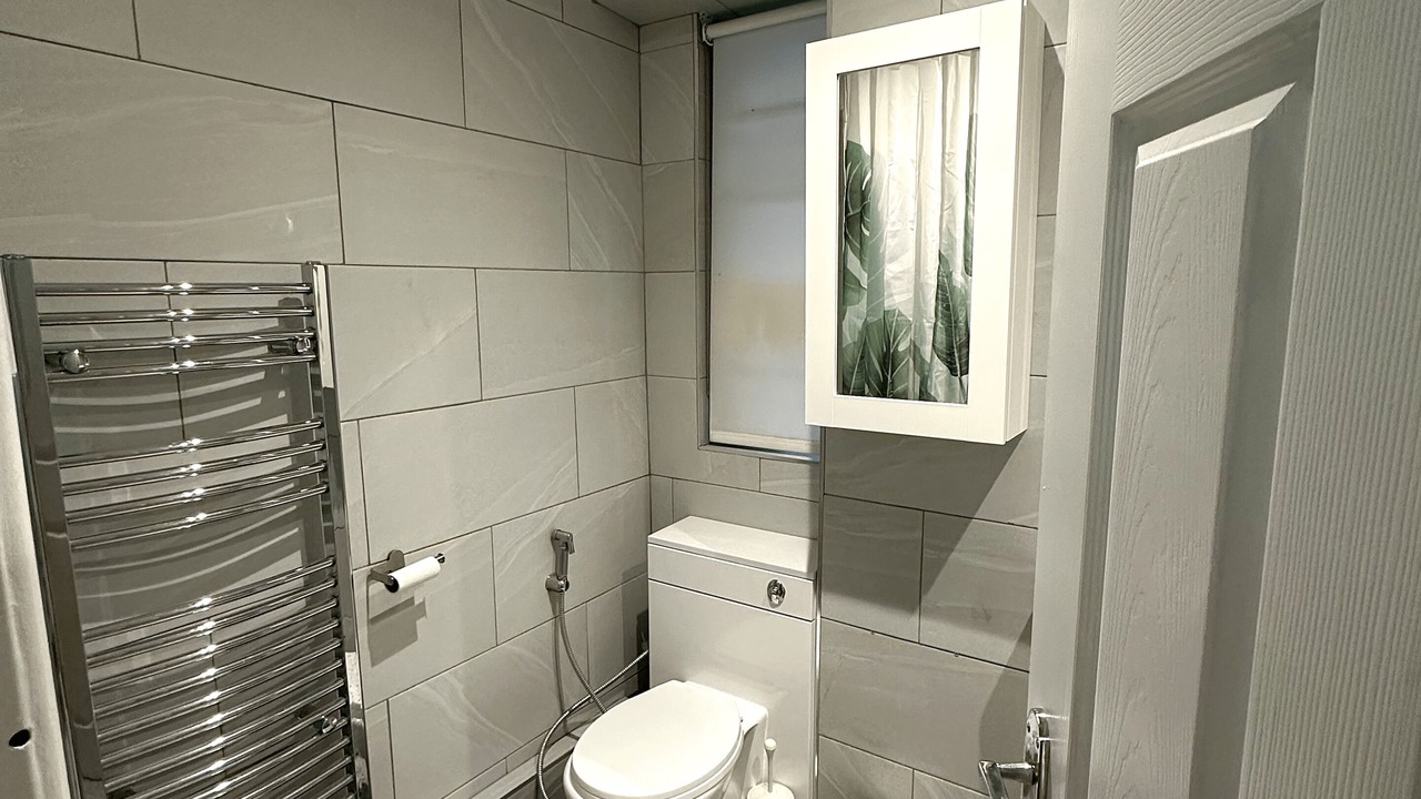 Photo of Others in Ladywell