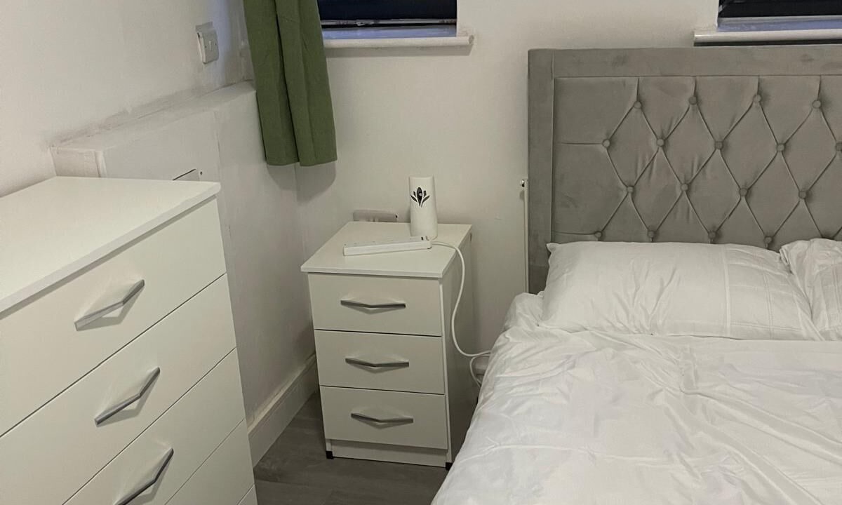 Photo of Others in Becontree