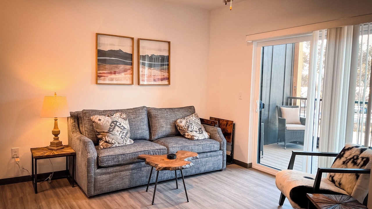 Photo of Livingroom in Hayden