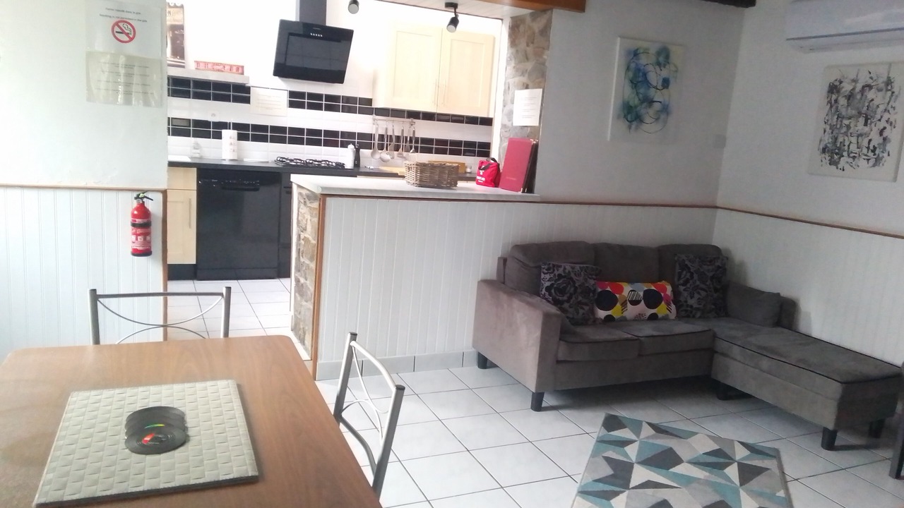 Photo of Kitchen in Henanbihen