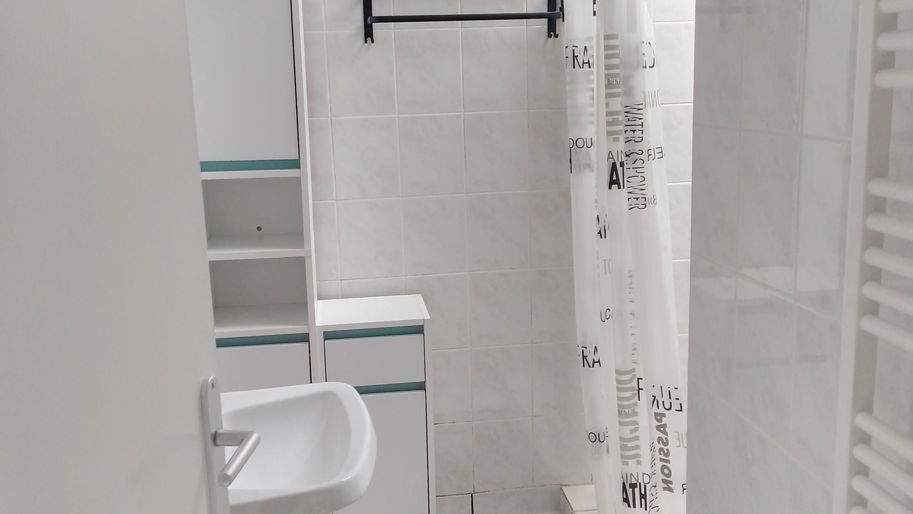 Photo of Others in Henanbihen