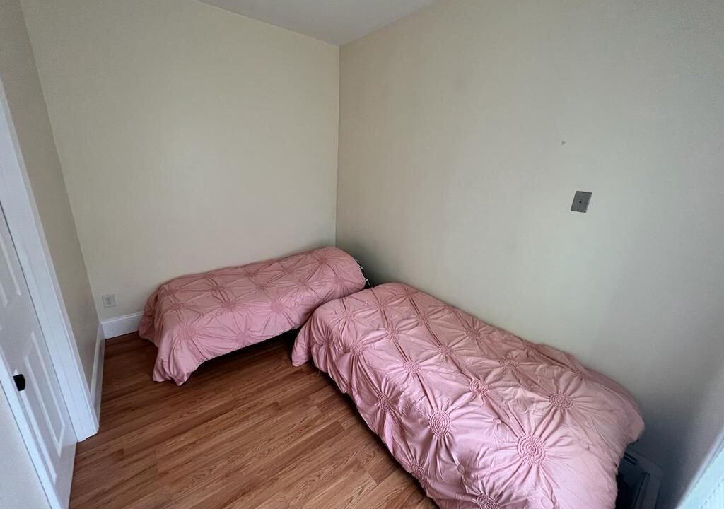 Photo of Bedroom in Hyde Square