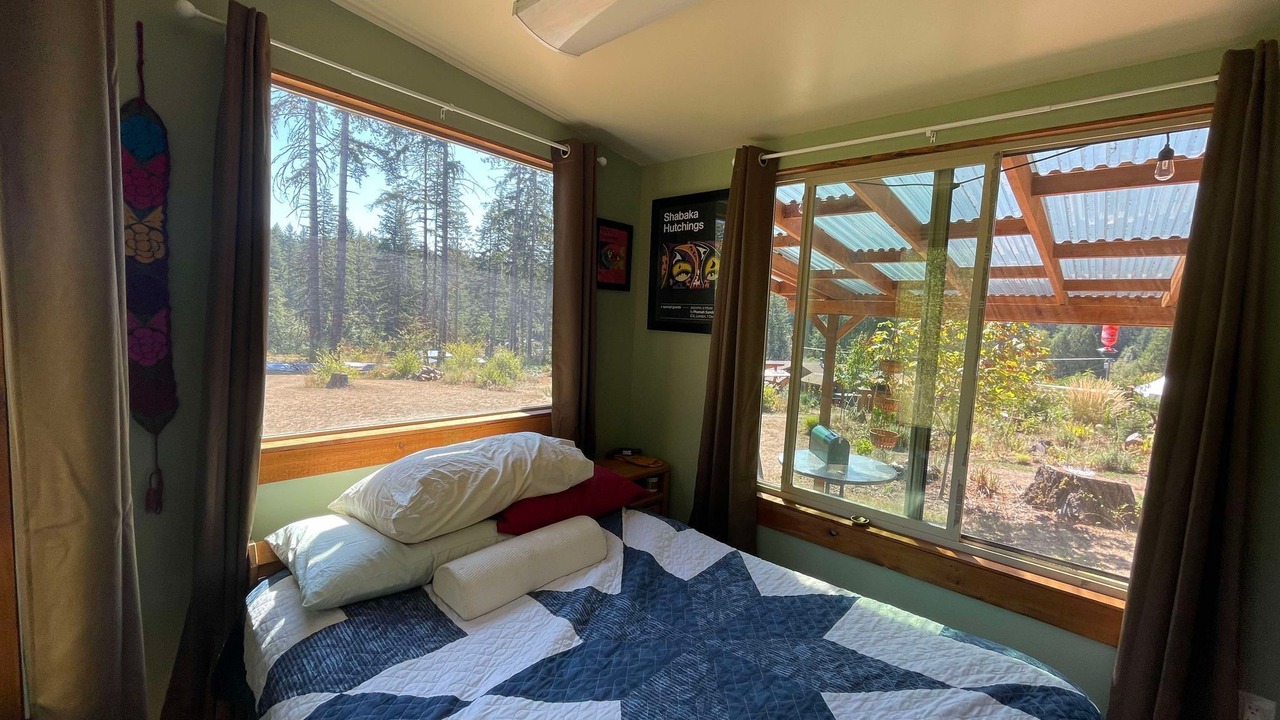 Photo of Others in Elmira