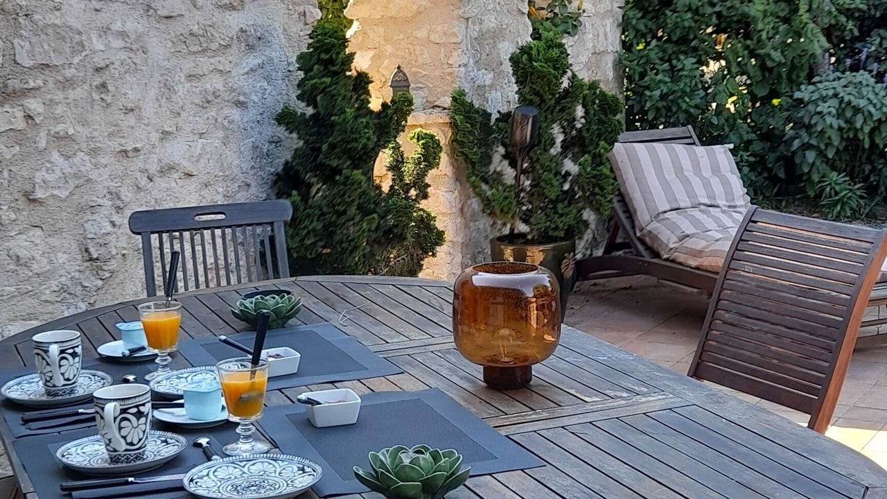 Photo of Outdoor in Chateau-Landon
