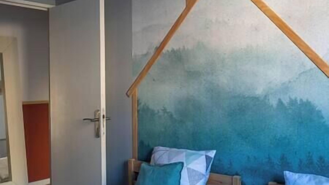 Photo of Others in Lens