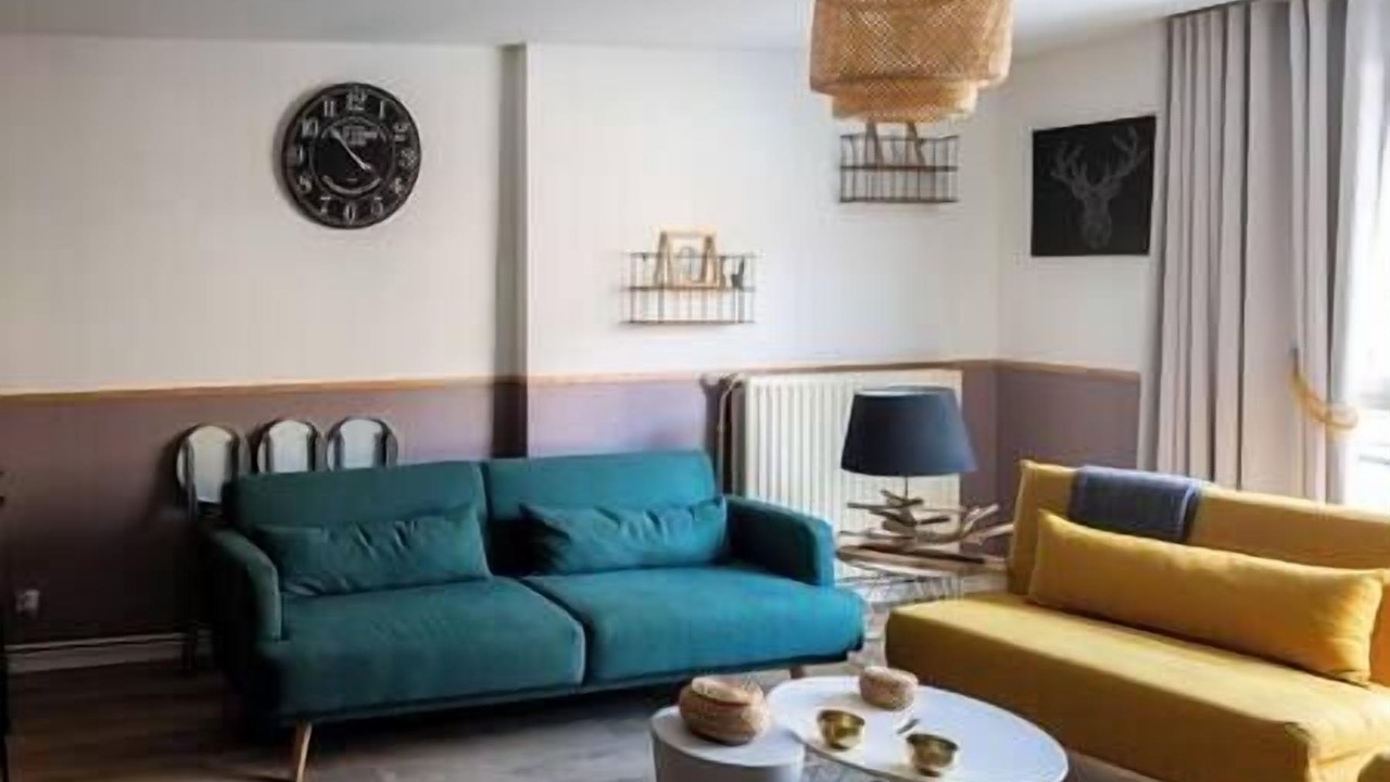 Photo of Others in Lens