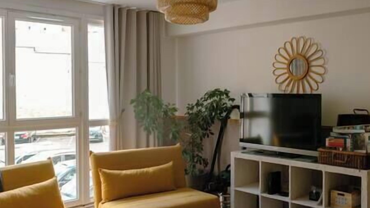 Photo of Others in Lens